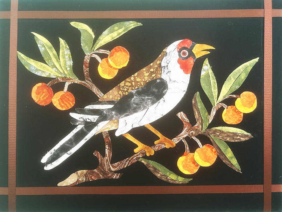 bird_in_orange_tree.jpg