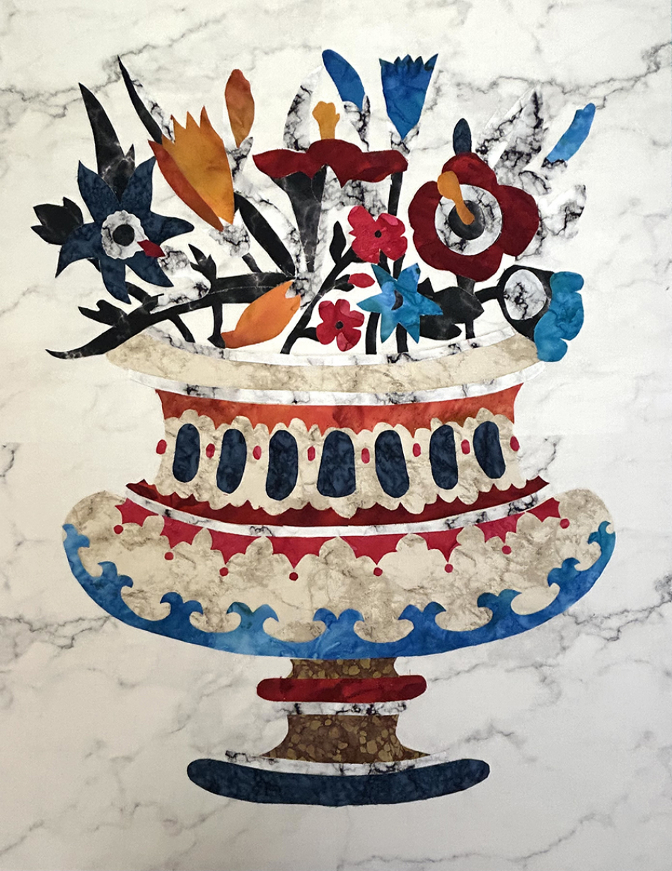 birthday_cake_vase.jpg birthday_cake_vase.jpg